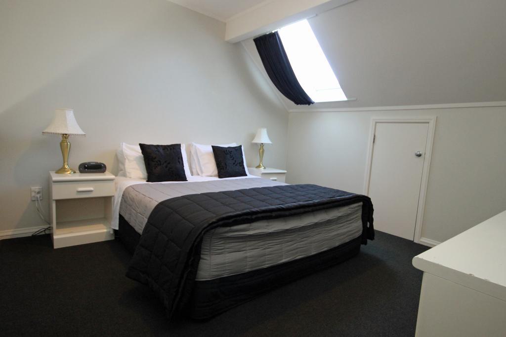 Champers Motor Inn Lower Hutt Kültér fotó