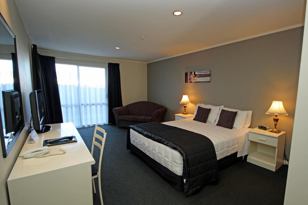 Champers Motor Inn Lower Hutt Szoba fotó