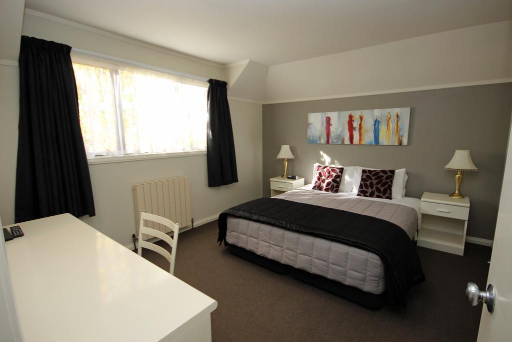 Champers Motor Inn Lower Hutt Szoba fotó