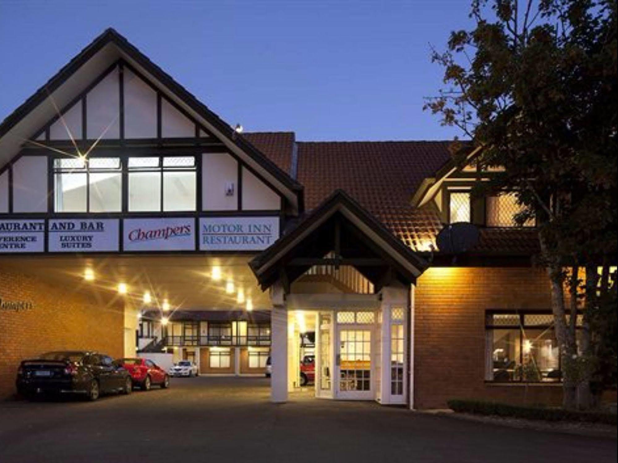 Champers Motor Inn Lower Hutt Kültér fotó